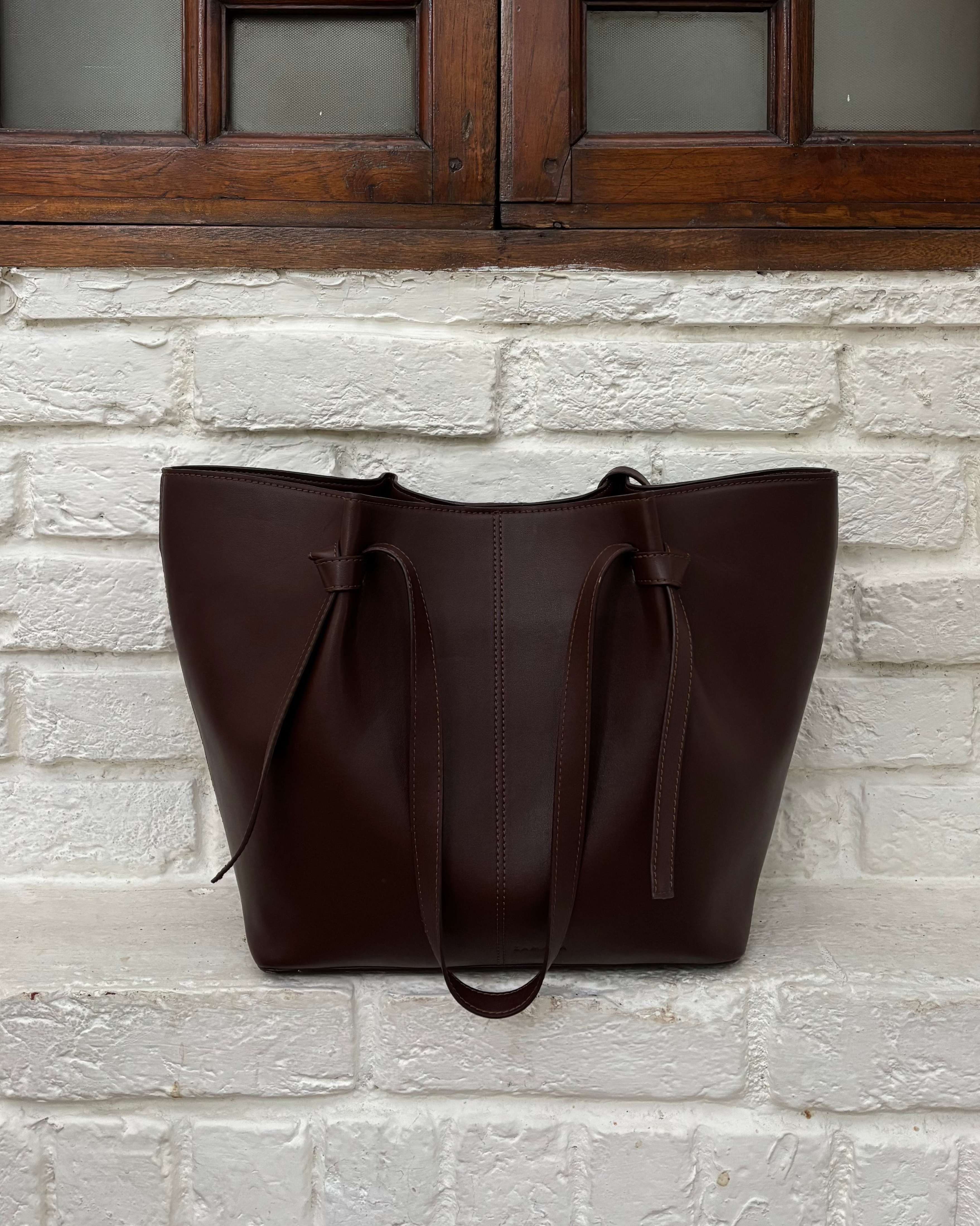 The Madeleine - Dark Brown