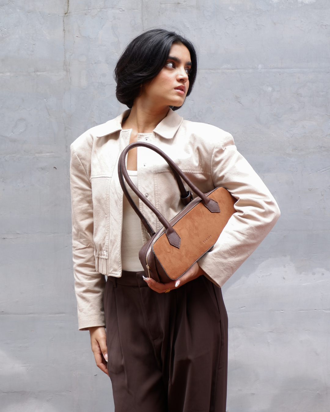 The Baguette - Suede Brown