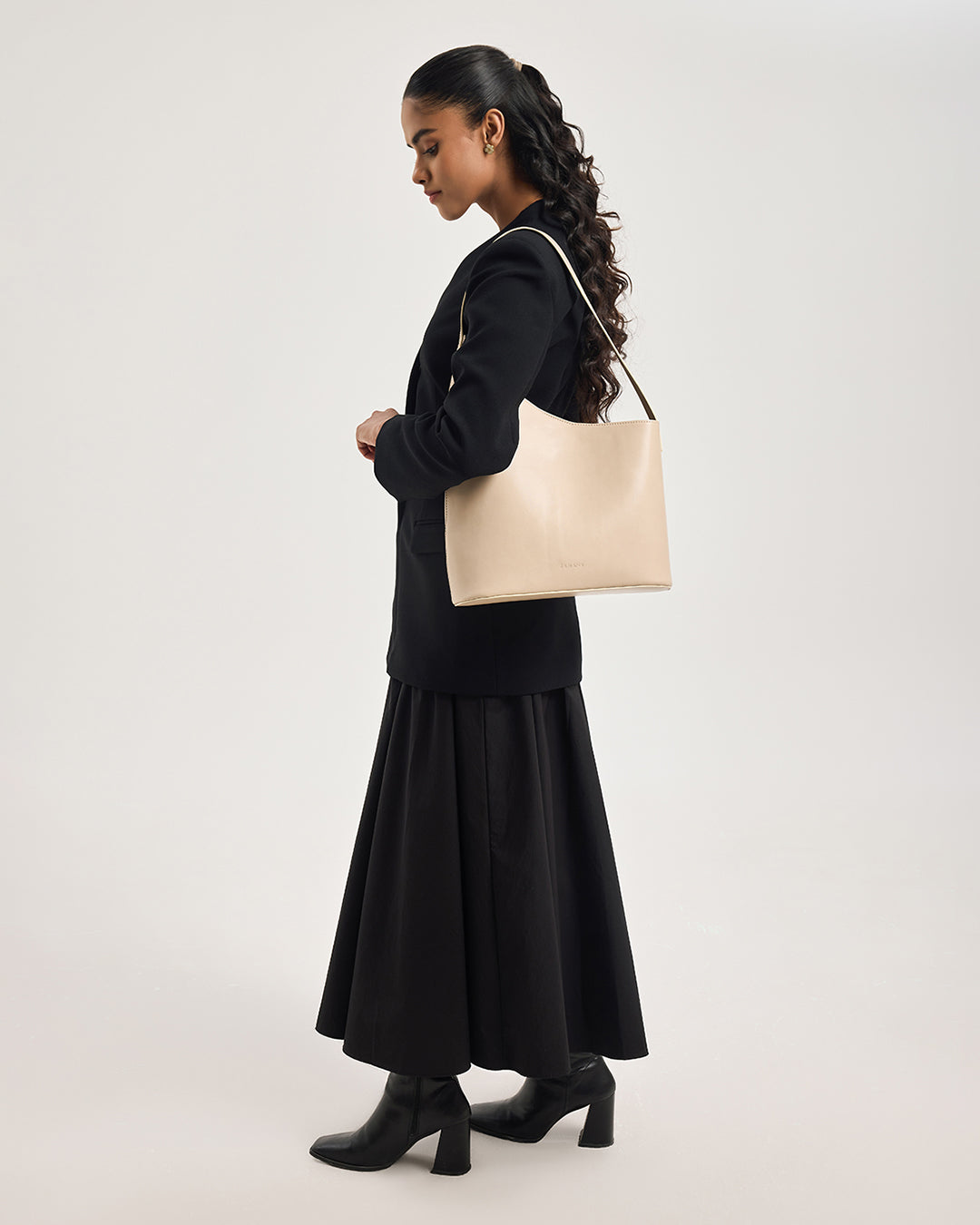 The December - Beige