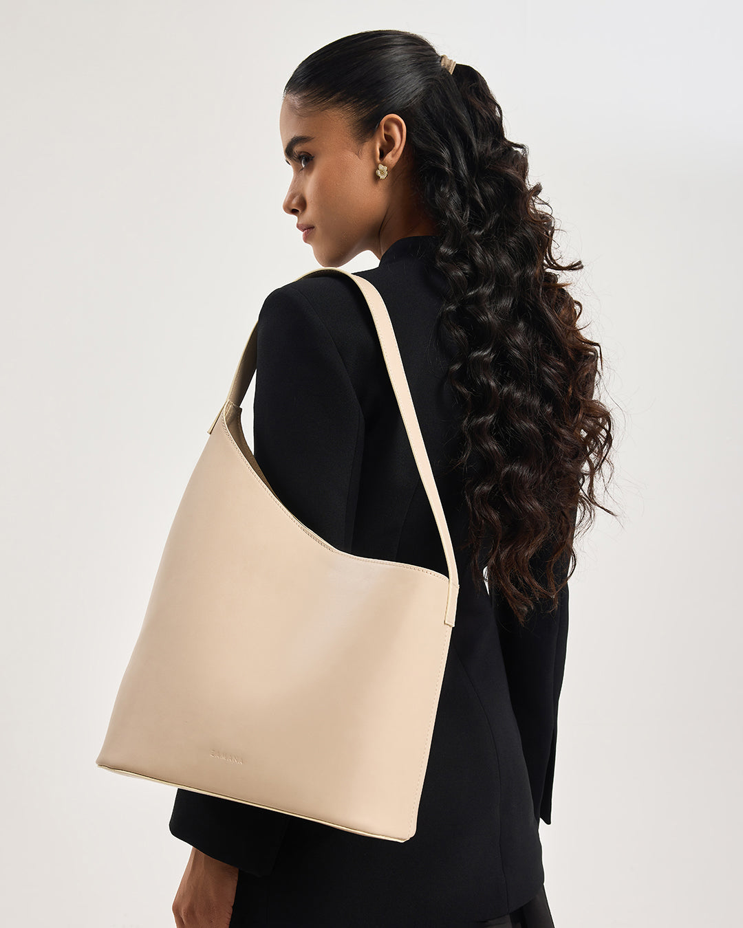 The December - Beige