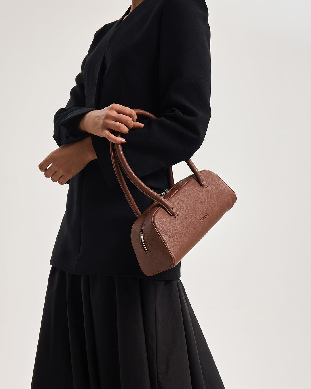 The November - Chocolate Brown