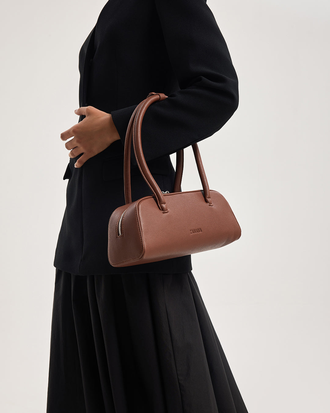 The November - Chocolate Brown