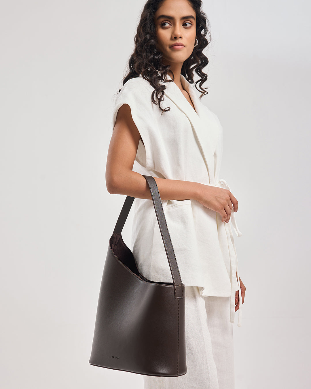 The December - Dark Brown