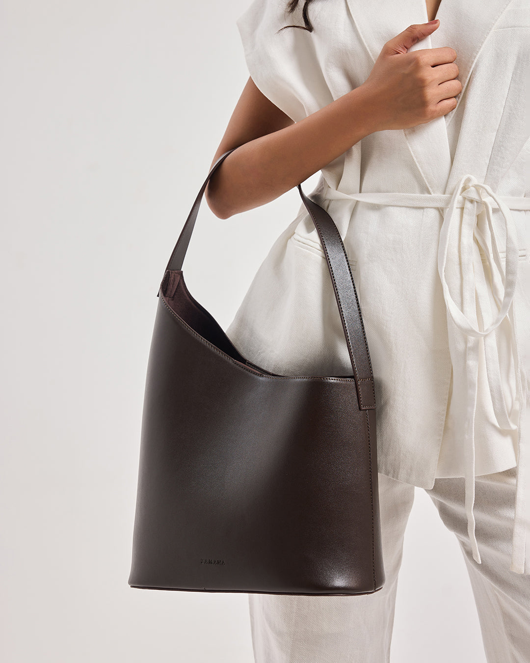 The December - Dark Brown