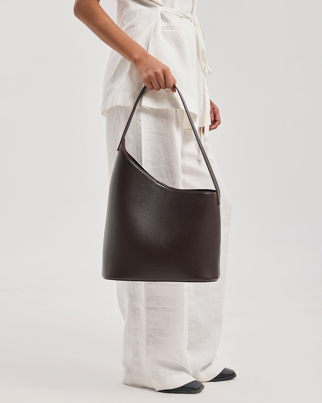 The December - Dark Brown