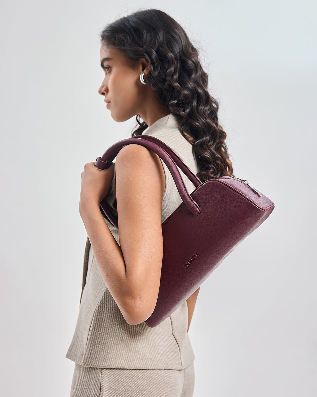 The November - Burgundy