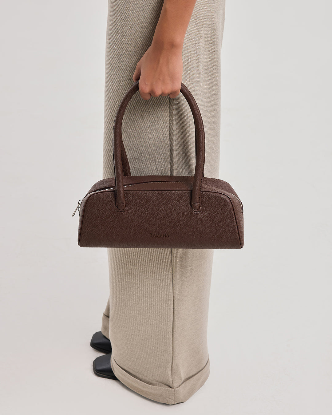 The November - Dark Brown