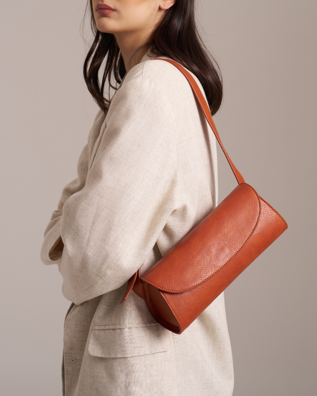 Cinnamon Shoulder Bag