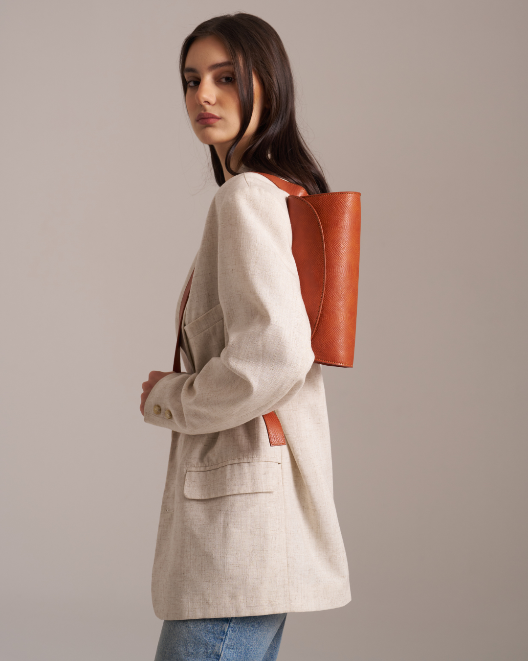 Cinnamon Tan Shoulder Bag