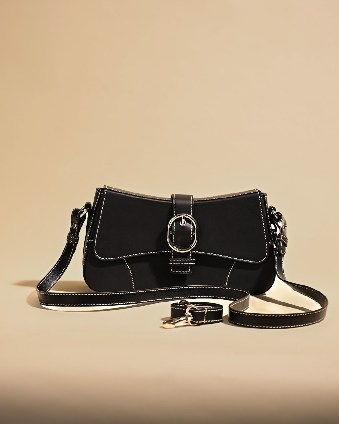 Kesha Black Bag With Long Stripe