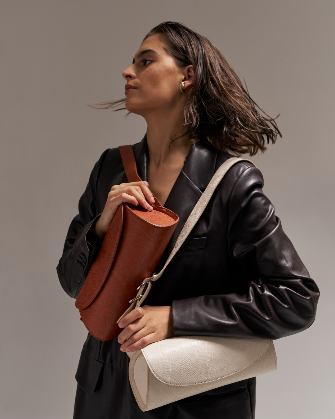 Shoulder Bag Cinnamon Cream Color