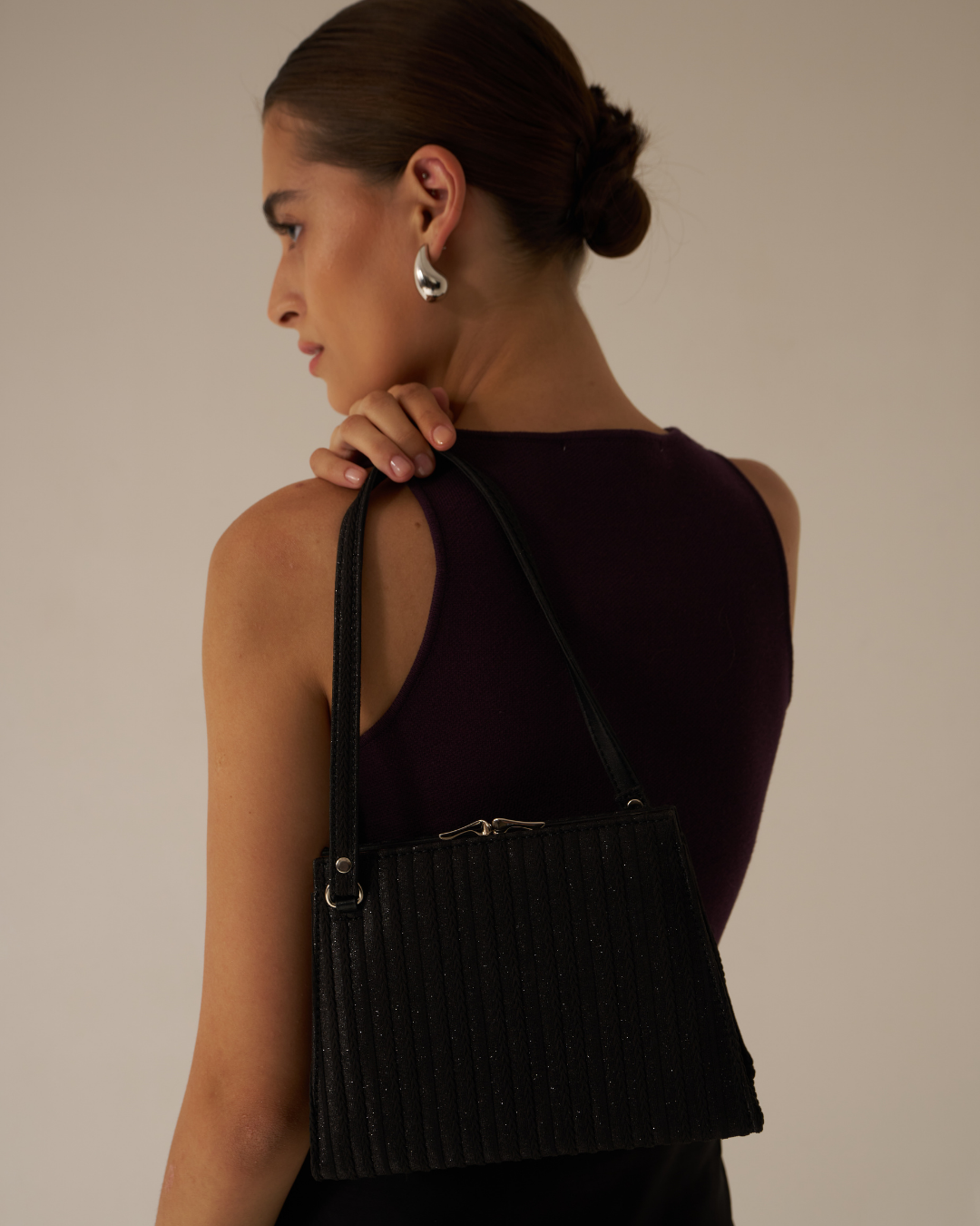 The Clutch Bag Shiny Black Color