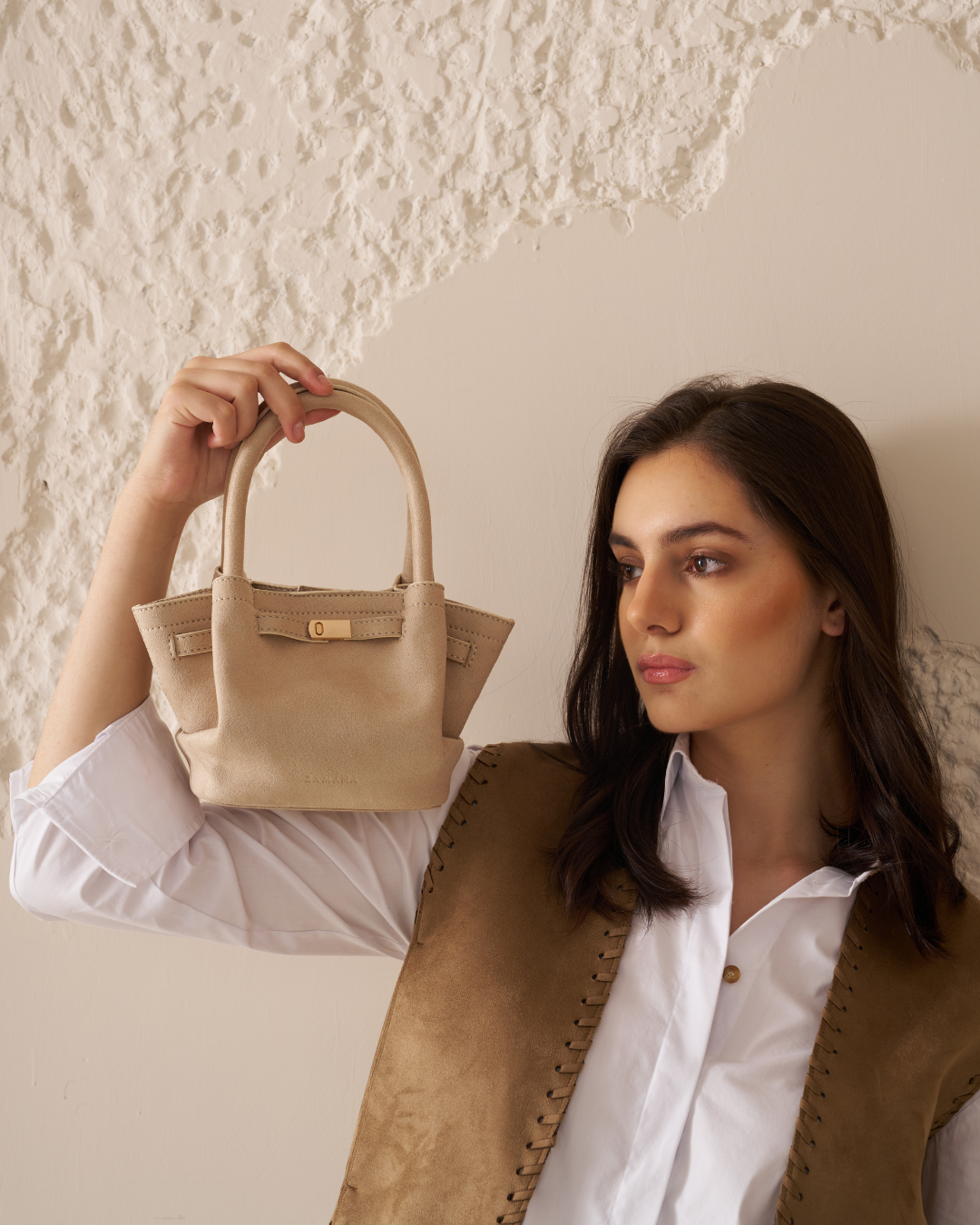 The Crab Cream Color