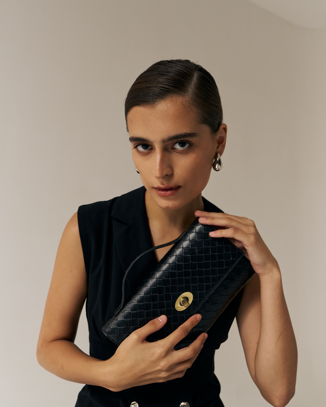 The Criss Black Color Bag