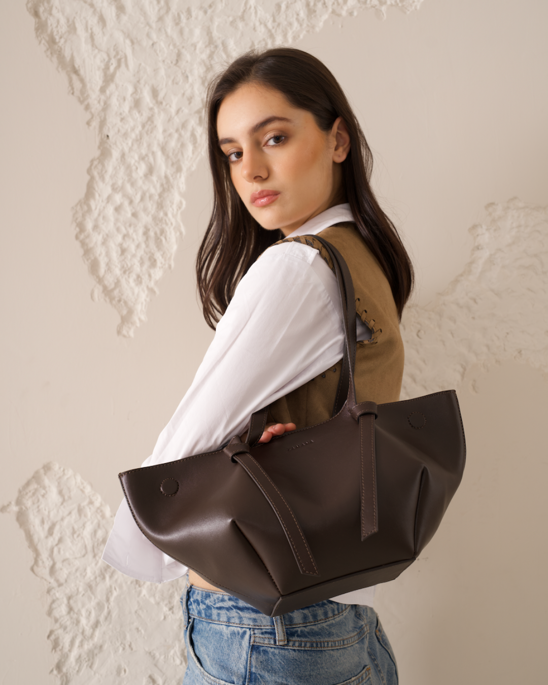 The Gyoza Dark Brown