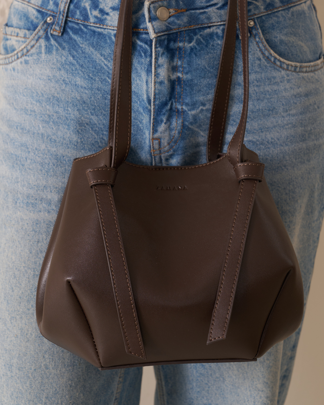 The Gyoza Tote Bag Dark Brown Color