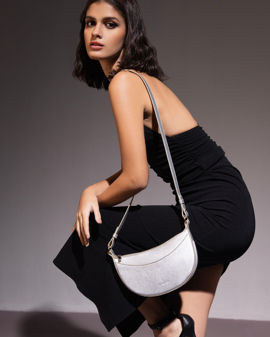 The Olli Silver Color