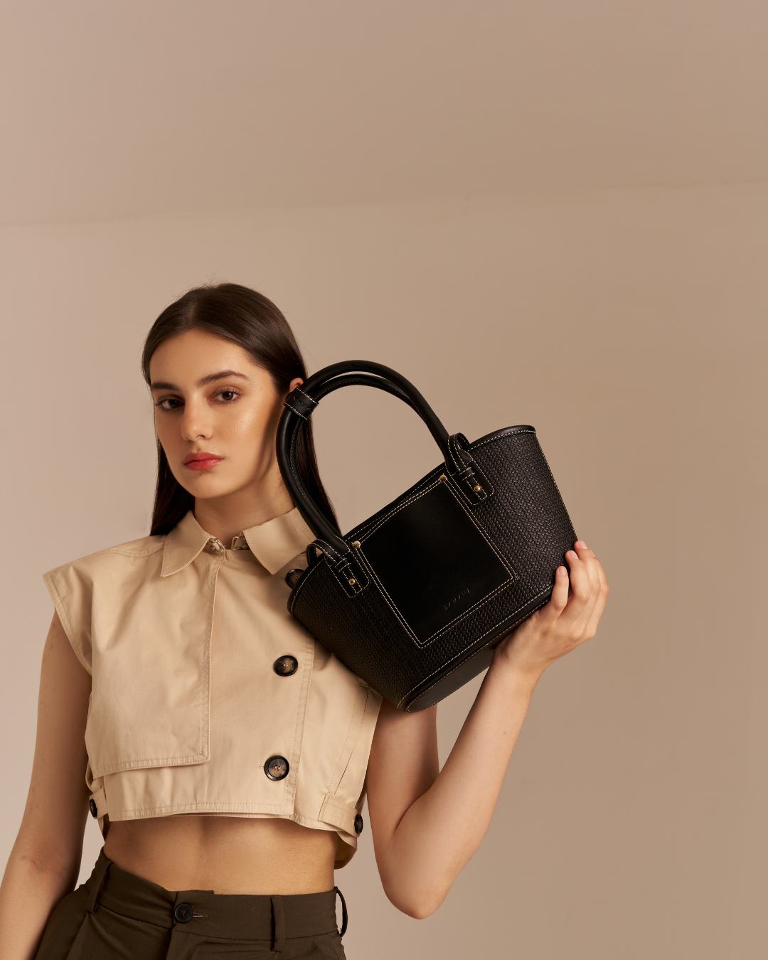 The Tori Weaved Black