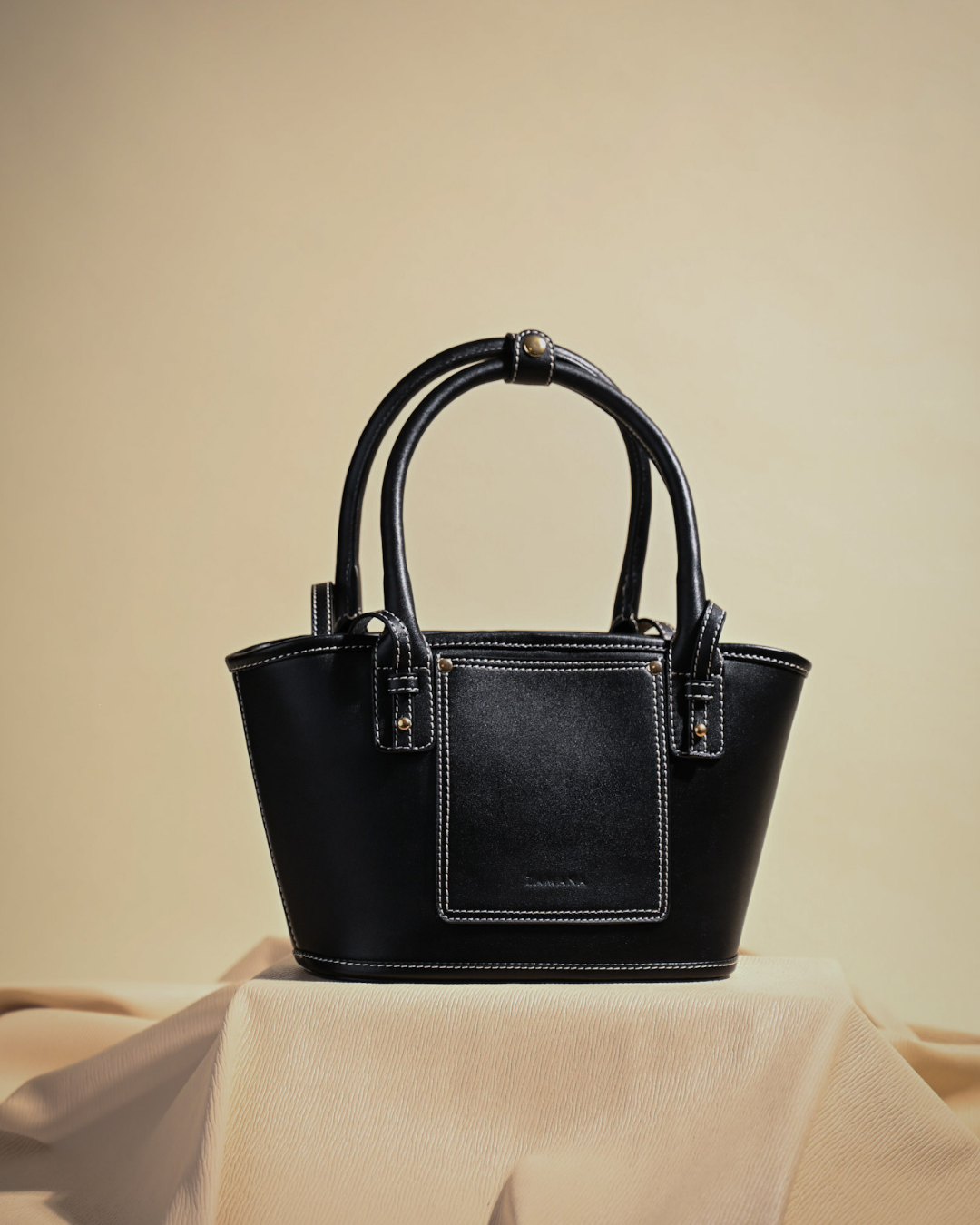 The Tori - Smooth Black