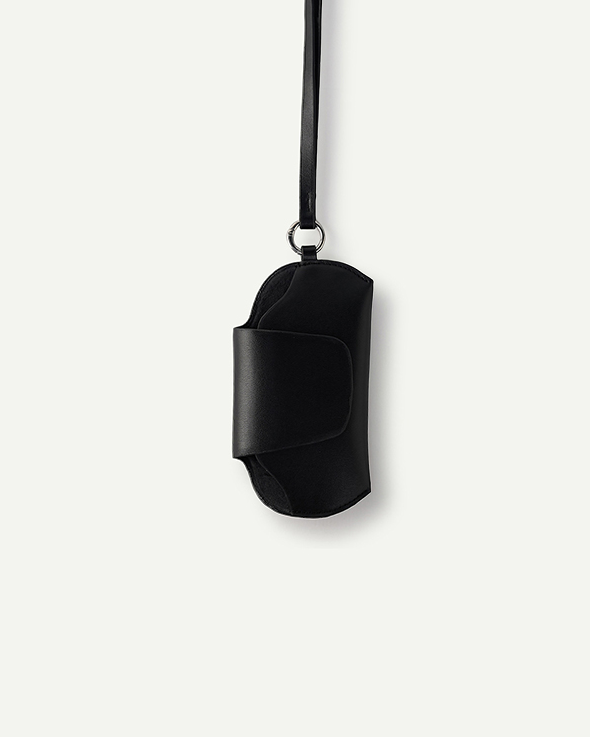 Sunglass holder - Black