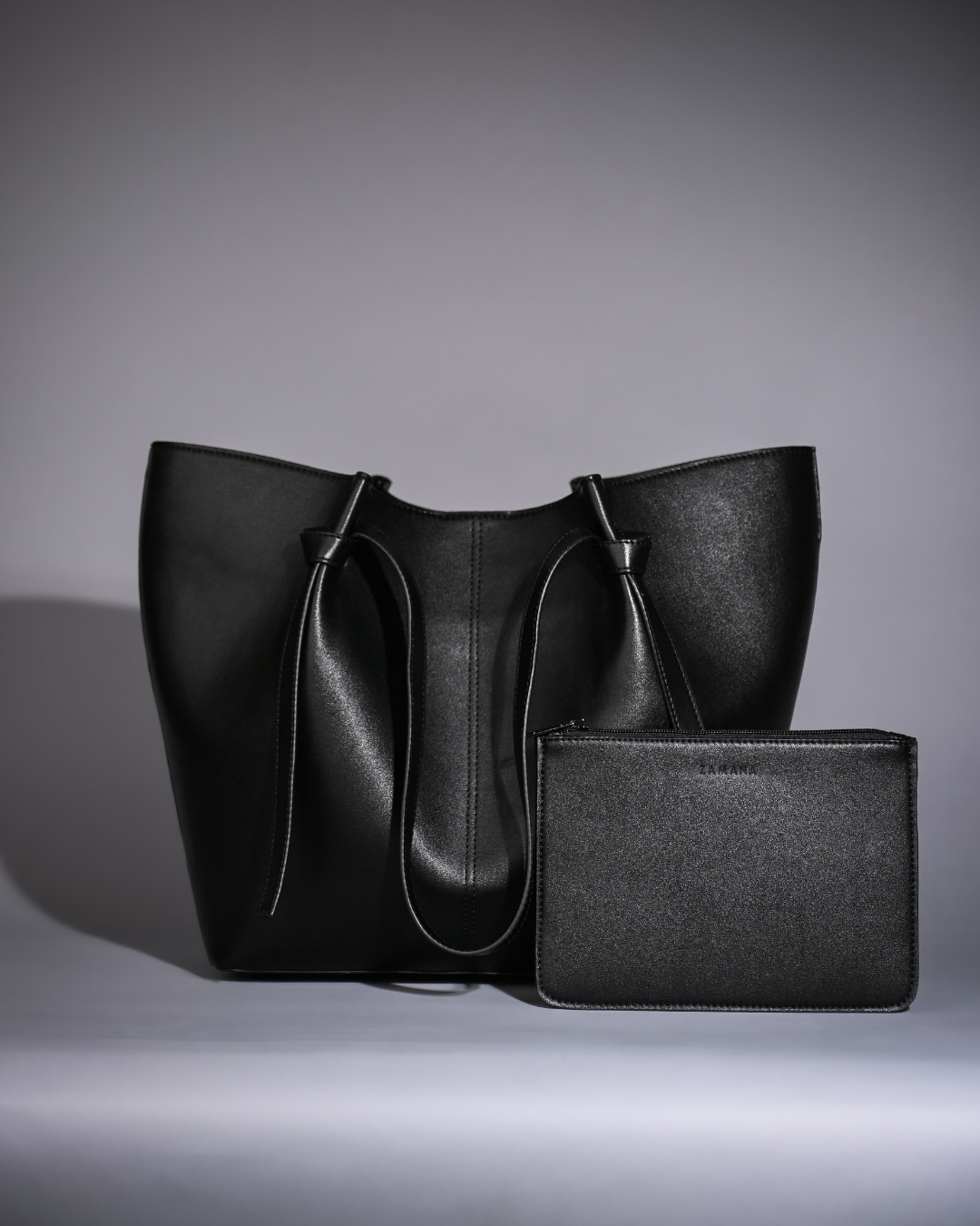 The Madeleine - Black