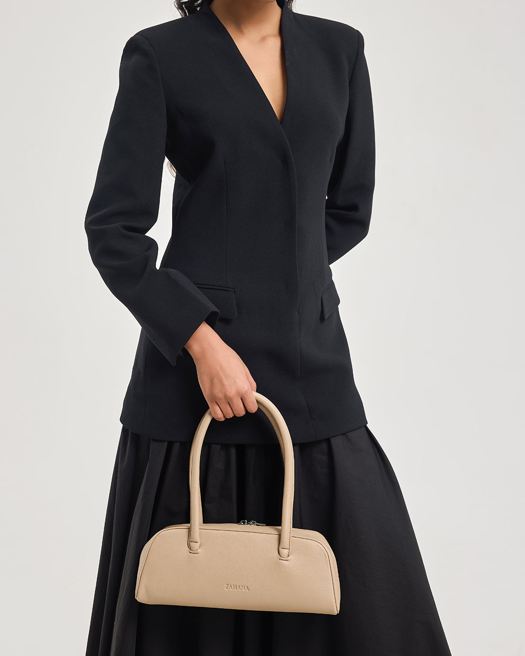 The November - Cream