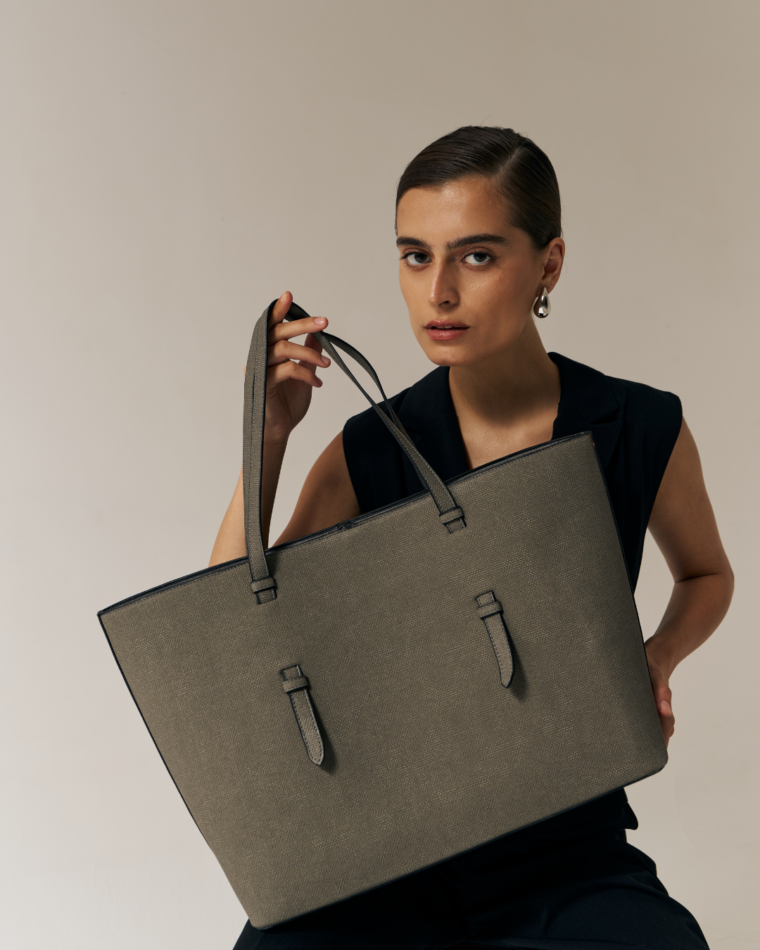 The Dump All Tote Grey