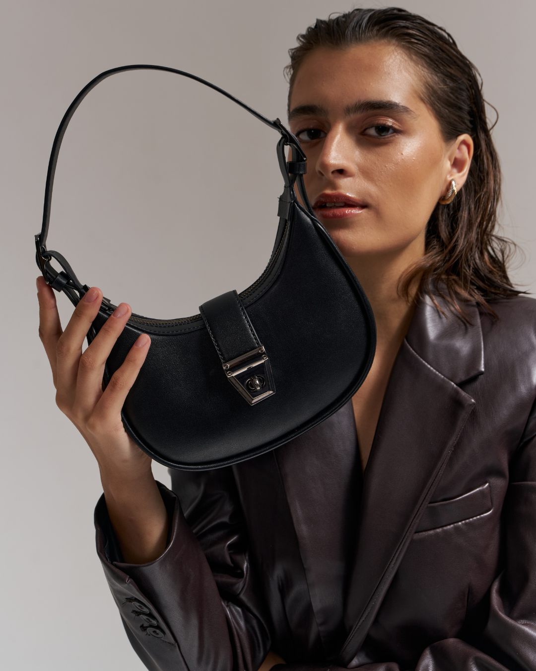 The Moon Shoulder Bag In Black Color