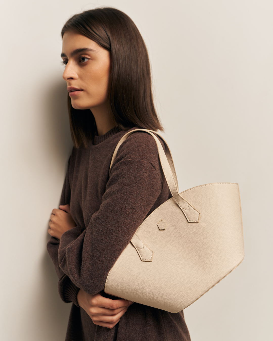 Top Handle The Bucket Cream Bag
